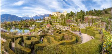 Giardini di Castel Trauttmansdorff: visita gratuita sabato 7 maggio per persone disabili accompagnate per la Giornata delle Porte Aperte