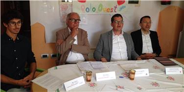 Assessore Tommasini e presidente IPES Schweigkofler: per favorire la percezione di benessere dei cittadini/inquilini, oltre alla messa a dispozione di alloggi di elevato standard qualitativo è necessario favorire lo sviluppo di relazioni sociali