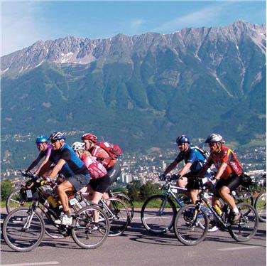 Ufficializzati i vincitori del concorso per partecipare gratuitamente al Giro ciclistico delle Alpi organizzato dall'Euregio