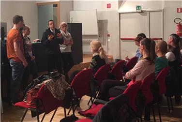 L'assessore Tommasini nel corso della presentazione del progetto