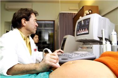 150 candidati per 100 posti da medico: tra i settori più richiesti vi è anche neonatologia