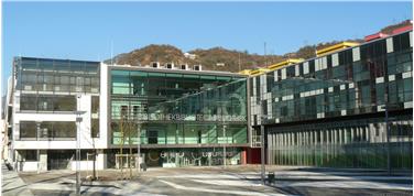 La sede della Scuola per le professioni sociali "Levinas" di Bolzano