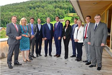I Capi di Governo di Arge Alp riuniti nel Vorarlberg, per l'Alto Adige presente il vicepresidente Theiner - Foto: Landespressestelle Vorarlberg