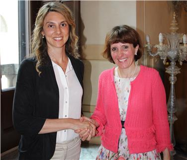 Incontro a Roma: l'assessora Waltraud Deeg assieme alla Ministra Marianna Madia