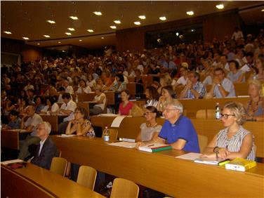 Oltre 400 partecipanti all'evento formativo sul codice appalti a Bolzano (Foto USP)