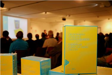 Il dizionario in Italiano/Ladino Val Badia è stato presentato ieri a San Martin de Tor. (Foto: USP/rc)