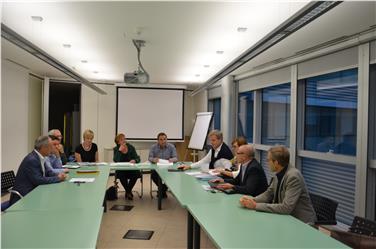 L'assessora al lavoro, Martha Stocker, nel corso dell'incontro con i rappresentanti delle associazioni economiche