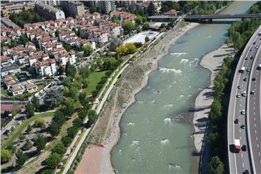 Proseguono i lavori del primo lotto di riqualificazione paesaggistica e ambientale lungo il fiume Isarco. Foto USP/Agenzia protezione civile