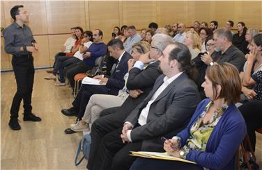 Intervenendo al seminario sull#educazione permanente l'assessore Tommasini ha detto che è necessario fare salto di qualità secondo nuovo modello (Foto: USP/M.Diquirico)