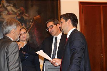 Passi in avanti verso la concessione A22: Kompatscher e i parlamentari Alfreider e Gebhard a colloquio con il Ministro Delrio (Foto USP/Tasser)
