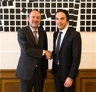 L'assessore Philipp Achammer ed il ministro Thomas Drozda