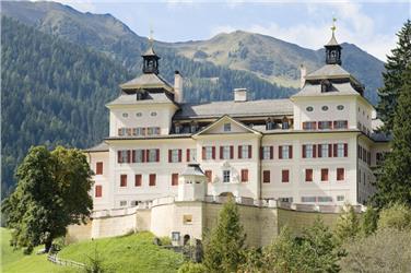 Castel Wolfsthurn, sede del Museo provinciale della caccia e della pesca