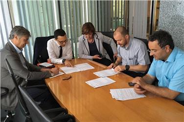 Briefing urgente Provincia-Comune di Bolzano per definire situazione delle strutture accoglienza persone richiedenti asilo assegnate dallo Stato alla Provincia (Foto: USP/F.Oliver)