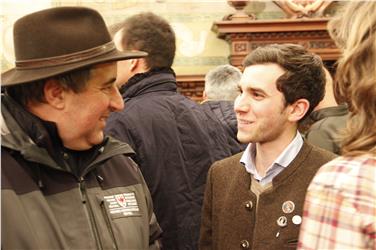 Spagnolli, a sx, "L'accettazione della caccia fra la popolazione è un punto di fondamentale importanza" (Foto: USP/M.Clara)