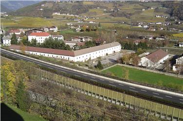 Panoramica dell'areale della caserma Verdone di Varna. Foto: Comune di Varna