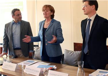 Critelli, Stocker e Bizzotto durante la presentazione dei dati sulle prestazioni sociali (Foto USP/FG)